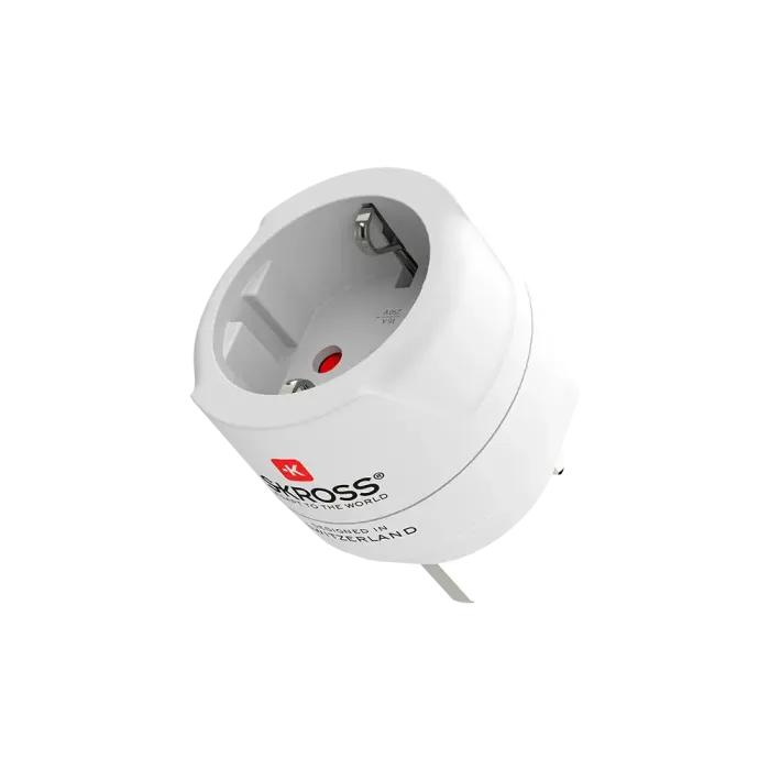 Skross адаптер 220V EU към UK
